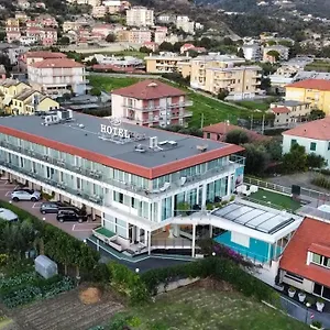 https://poggio-hotel.hotelitalianriviera.com